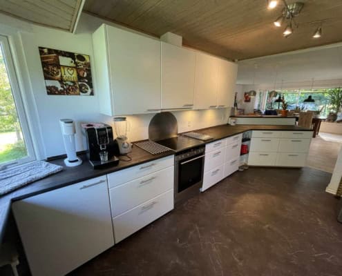 Køkkenrenovering Slagelse – køkken efter renovering